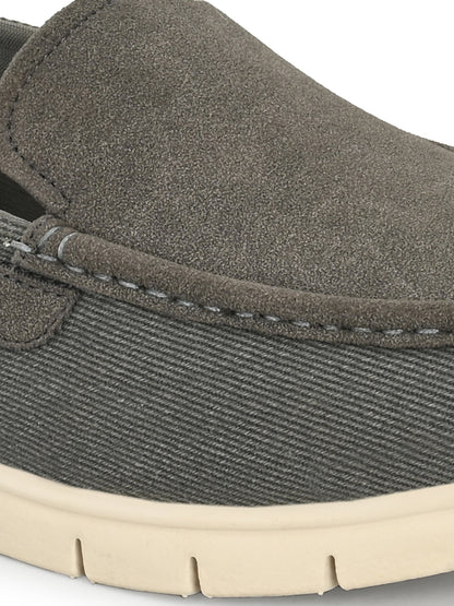 Premium Comfort Canvas Slip-On Shoes for Men | Stylish Casual Everyday Sneakers